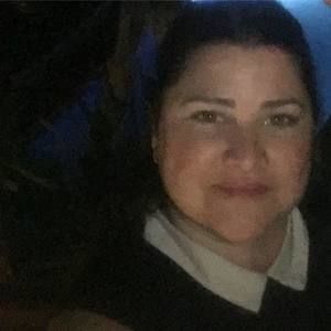 Meet your Posher, Karine